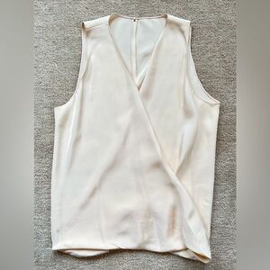 Peter Cohen Elegant Cream Silk Sleeveless Top